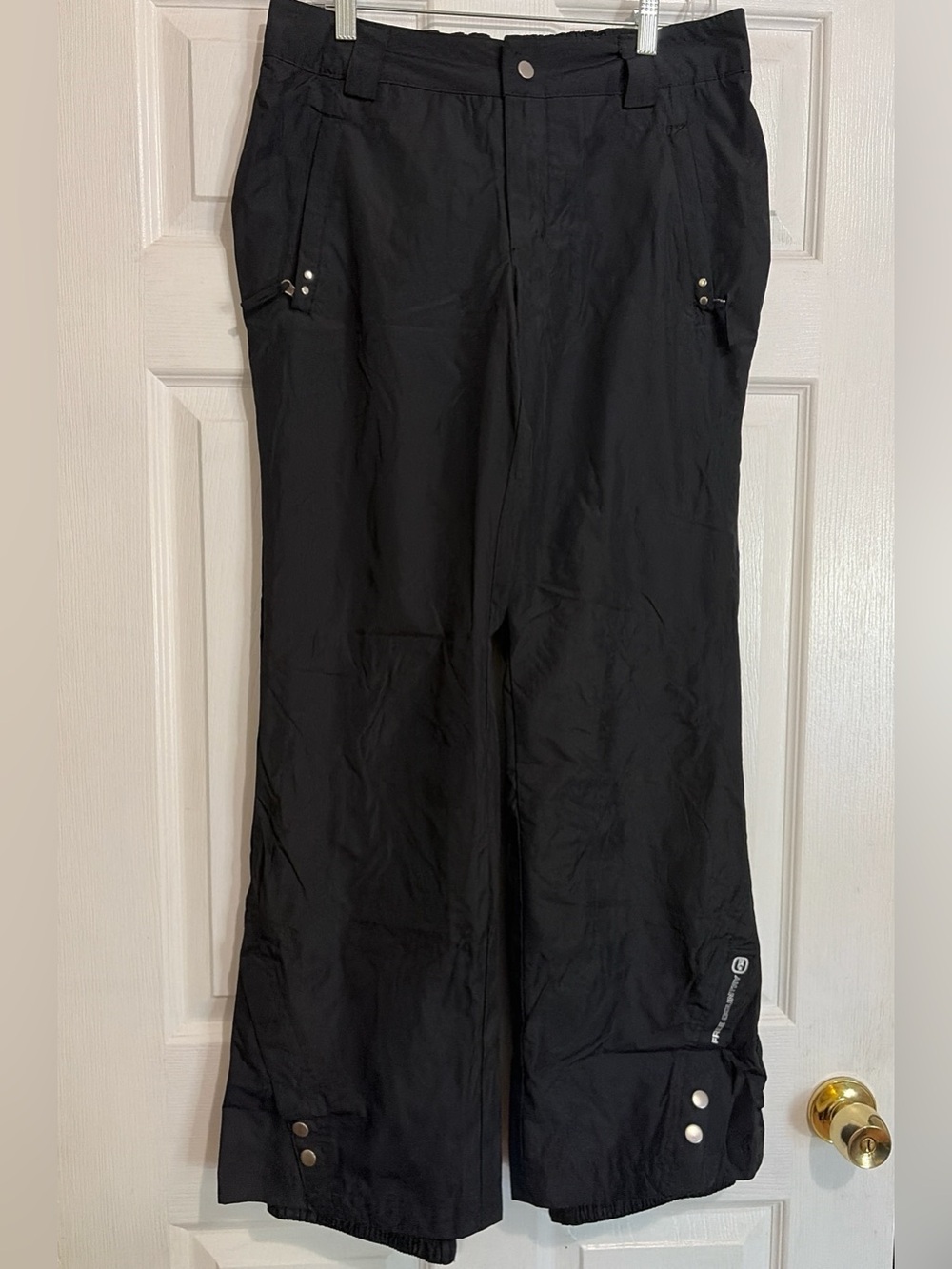 Free Country Black Women's Cargo Pants with Snap Accents